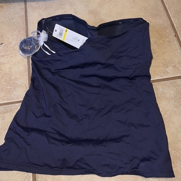 Anne Cole Twist Front Bandeaukini Swim Top - Picture 4 of 4